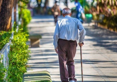 این نوشیدنی ابتلا به آلزایمر را کاهش می‌دهد