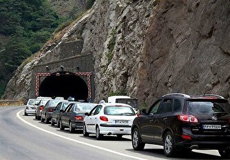 ترافیک در محور  برفی چالوس سنگین شد