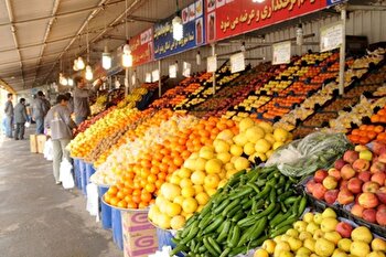 عرضه میوه شب عید در میادین میوه و تره‌بار تهران آغاز شد