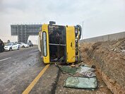 ۲۱ مصدوم بر اثر واژگونی اتوبوس یزد- کرج