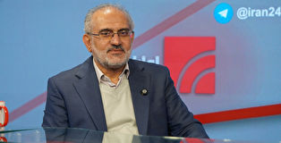 حسینی: تعطیلی بنیاد ملی مد، سرپرستی‌های بلاتکلیف، جابجایی‌های پی‌درپی؛ معادله‌ای که از ماجرای دوم خرداد ثبات و دیپلماسی ایران را به باد داد