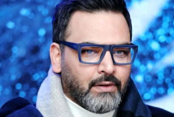 ببینید| ویدئو وایرال شده کل‌کلِ احسان علیخانی با هوش مصنوعی