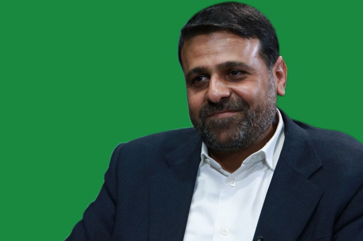 هشدار نادری به دولت: وفاداری به وعده‌ها شرط عبور از استیضاح است