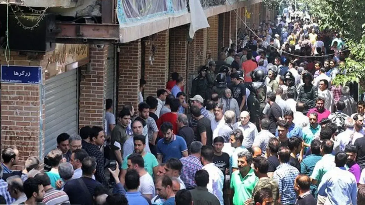 ریشه اعتراضات عمیق‌تر از اقتصاد است/راه حل اصلی همراهی با مردم است