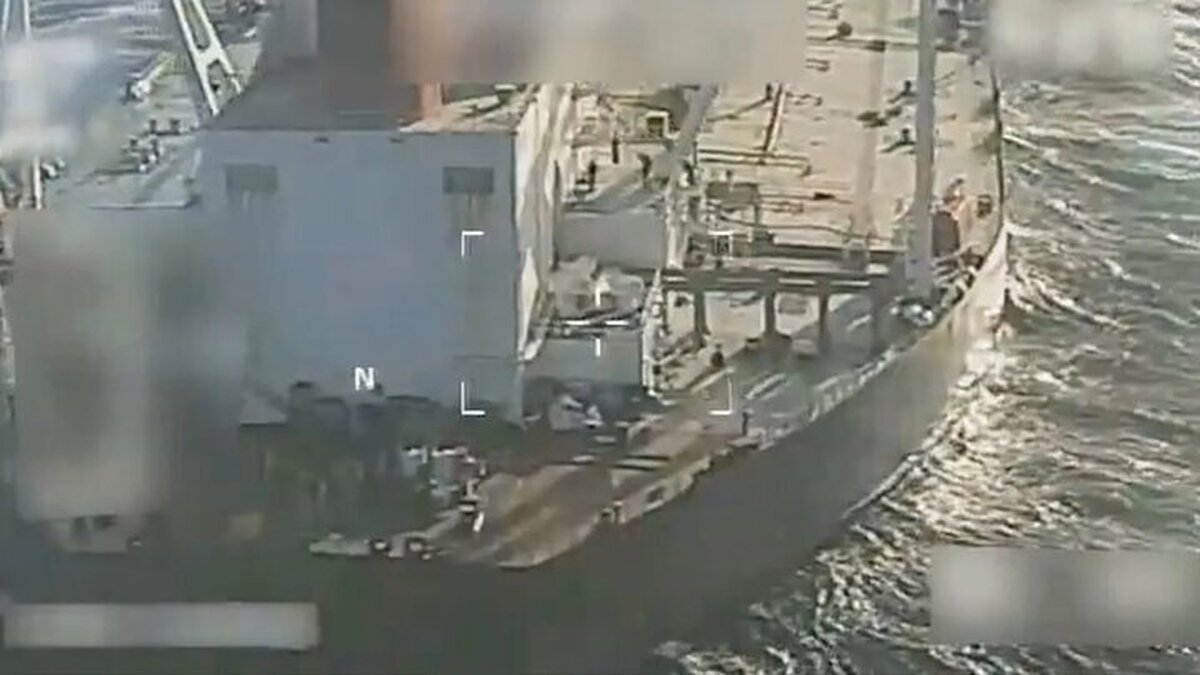 حضور نیروهای ویژه آمریکا روی نفتکش مرتبط با ایران؛ هشدار مسکو به واشینگتن