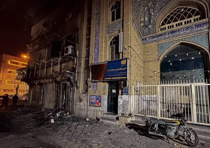 حمایت رسانه‌ای تروریست‌های مسلح در ایران/ تمرکز موساد بر آشوب‌های خیابانی!