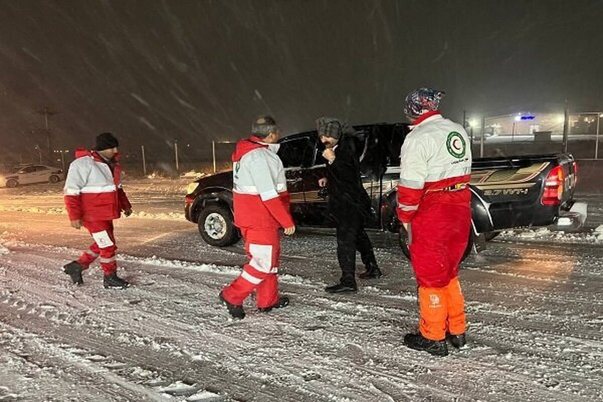 آماده‌باش تیم‌های عملیاتی هلال احمر مبنی بر وقوع بارش برف و باران