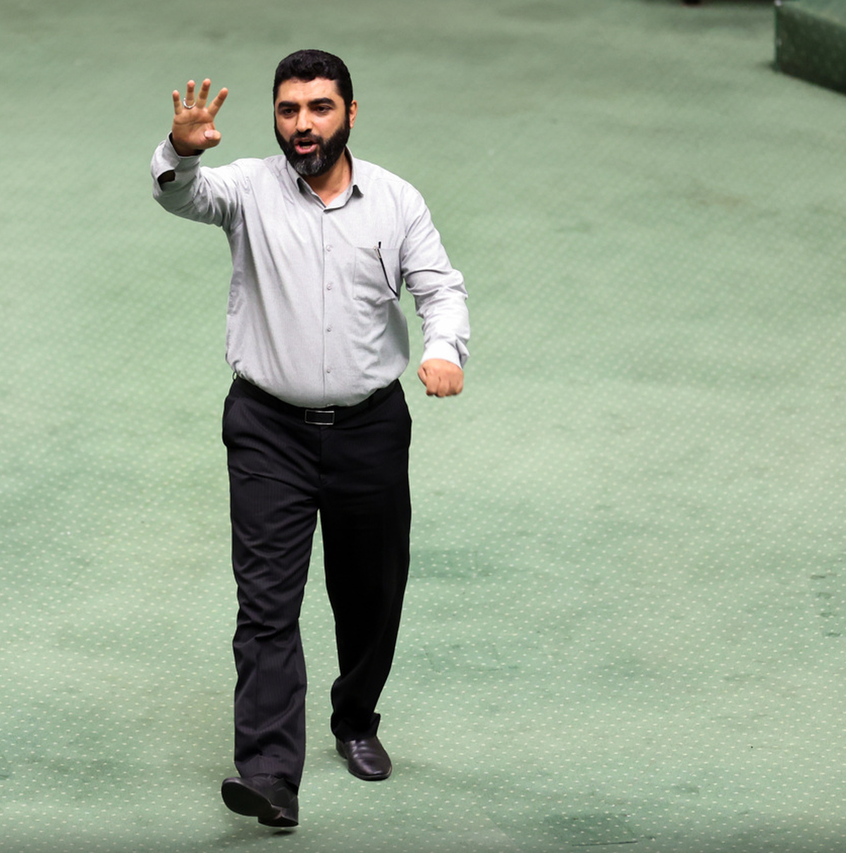 راستینه: برخی سلبریتی‌ها در اغتشاشات آتش بیار معرکه بودند/ لزوم تشکیل کار گروه چهره‌ها در کمیسیون فرهنگی مجلس