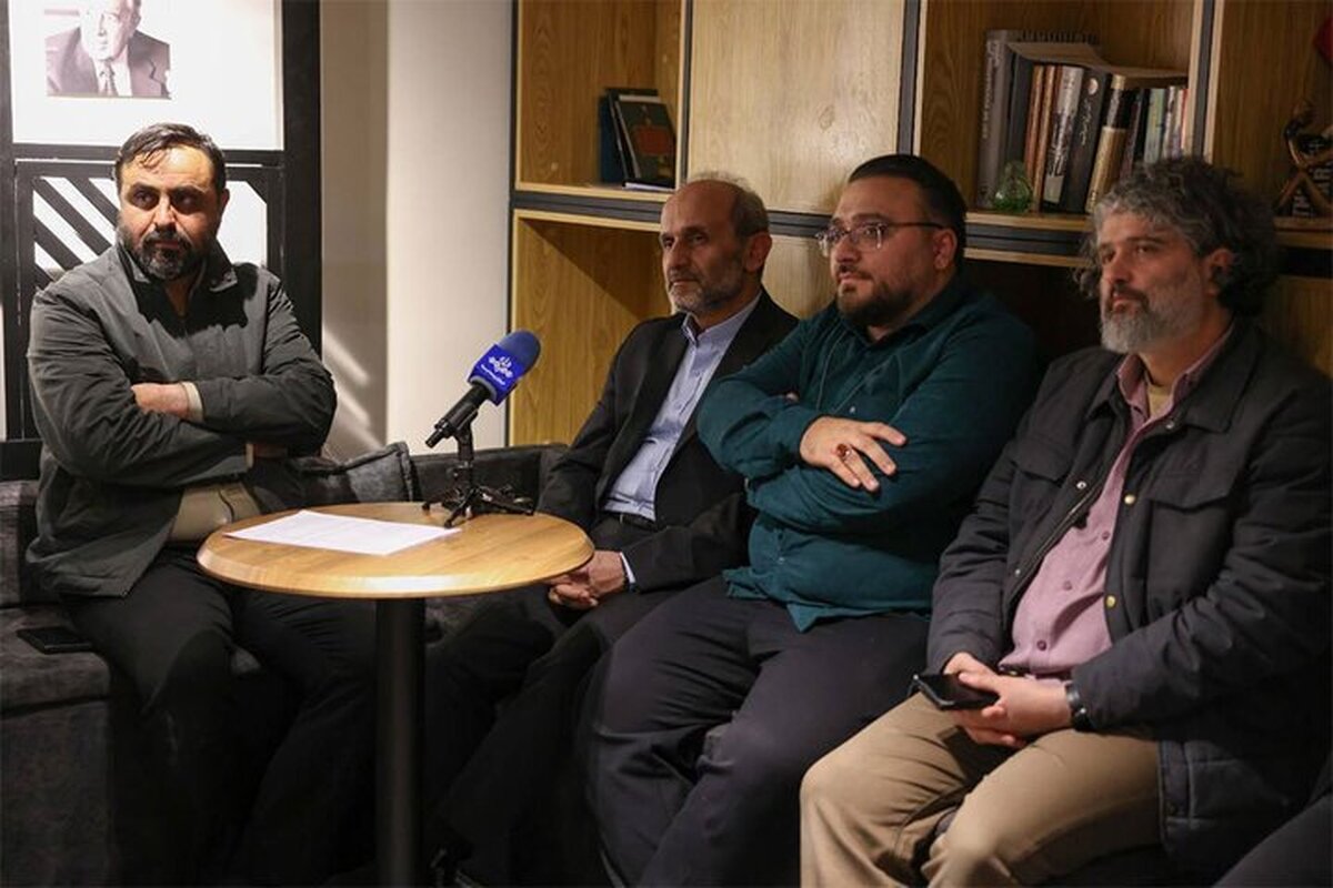 پیمان جبلی از مرکز سیمرغ بازدید کرد