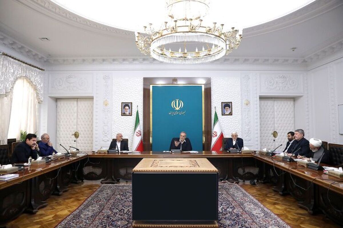 پزشکیان: قاطعانه در مسیر مبارزه با رانت ایستاده&zwnj;ایم