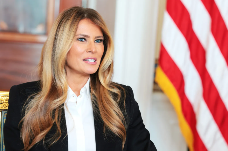 حاشیه تازه برای زن ترامپ!