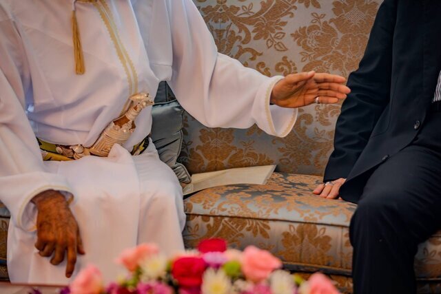 جزئیات دیدار  لاریجانی با سلطان عمان / پیام محرمانه وزیر خارجه عمان به لاریجانی چه بود؟