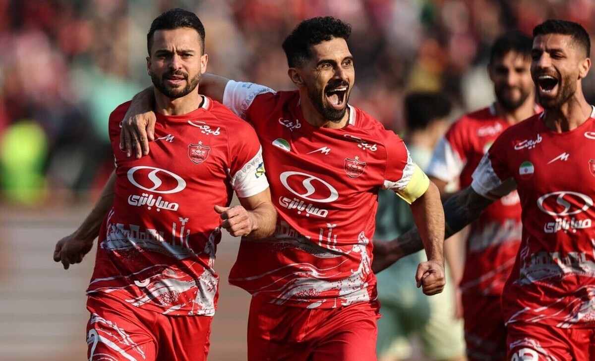 برزگر: امیدوارم باشگاه تکلیف چند بازیکن را مشخص کند/ تغییر سرمربی اشتباه است