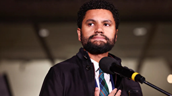 حمله به عضو کنگره آمریکا در جشنواره سینمایی ساندنس!