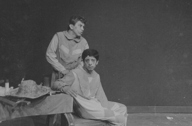 تئاتر فجر در گذر زمان: تغییرات، چالش‌ها و دستاوردهای بزرگ