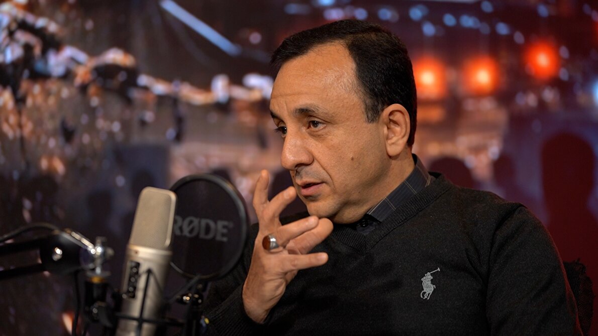 گفتگو | سید امیر مکی: اتفاقی که در ونزوئلا افتاد شبیه یک فیلم هالیوودی بود