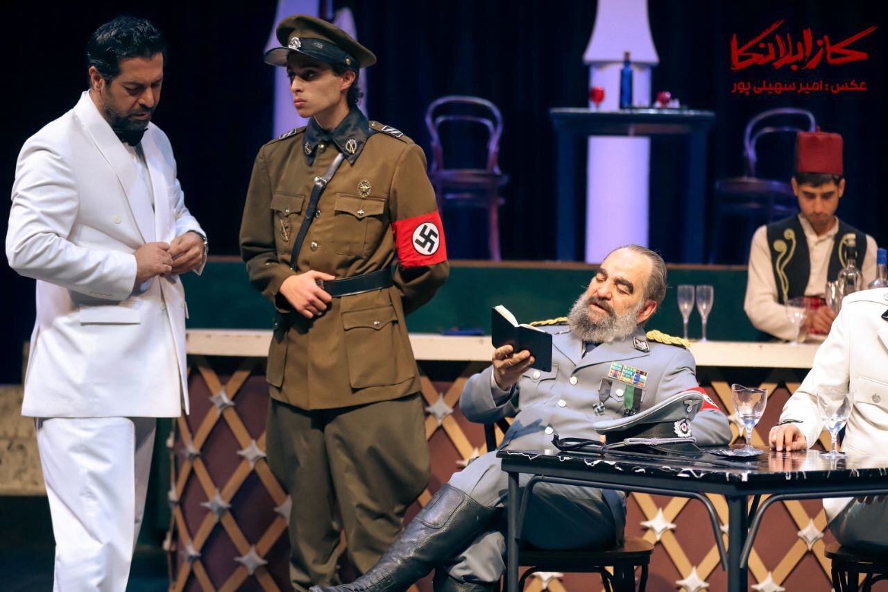 «بزرگترین چالش در اجرای نمایش «کازابلانکا»، فاصله‌ از سایه‌ سنگین همفری بوگارت و اینگرید برگمن بود»