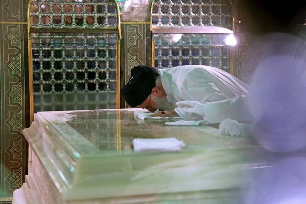 پیکر رهبر شهید انقلاب در مشهدالرضا به خاک سپرده می&zwnj;شود