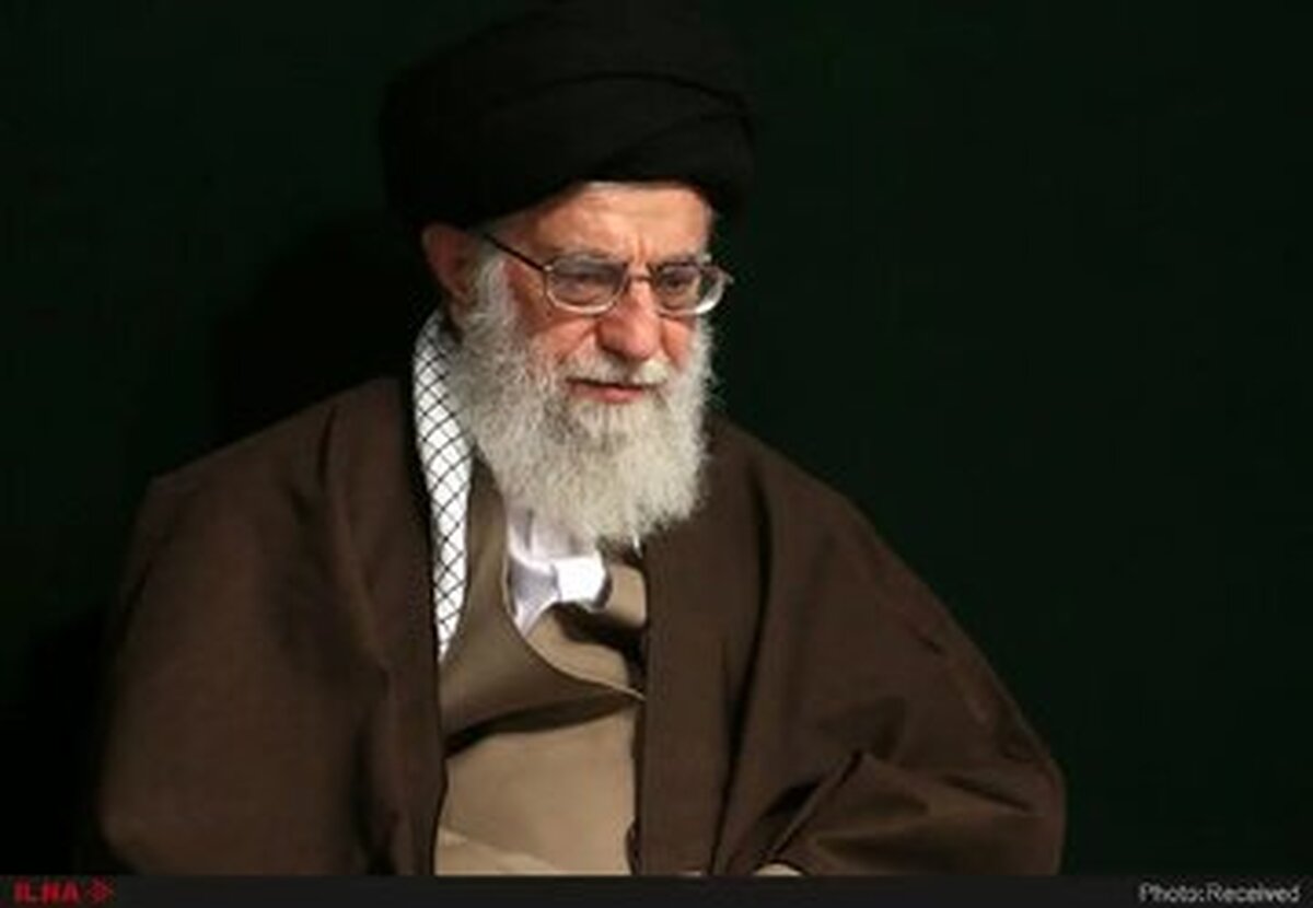 همسر رهبر شهید انقلاب در قید حیات هستند