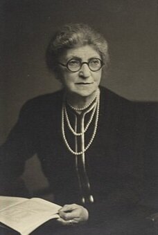 زنان دانشمندی که در سال‌های جنگ شکوفا شدند