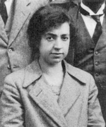 زنان دانشمندی که در سال‌های جنگ شکوفا شدند