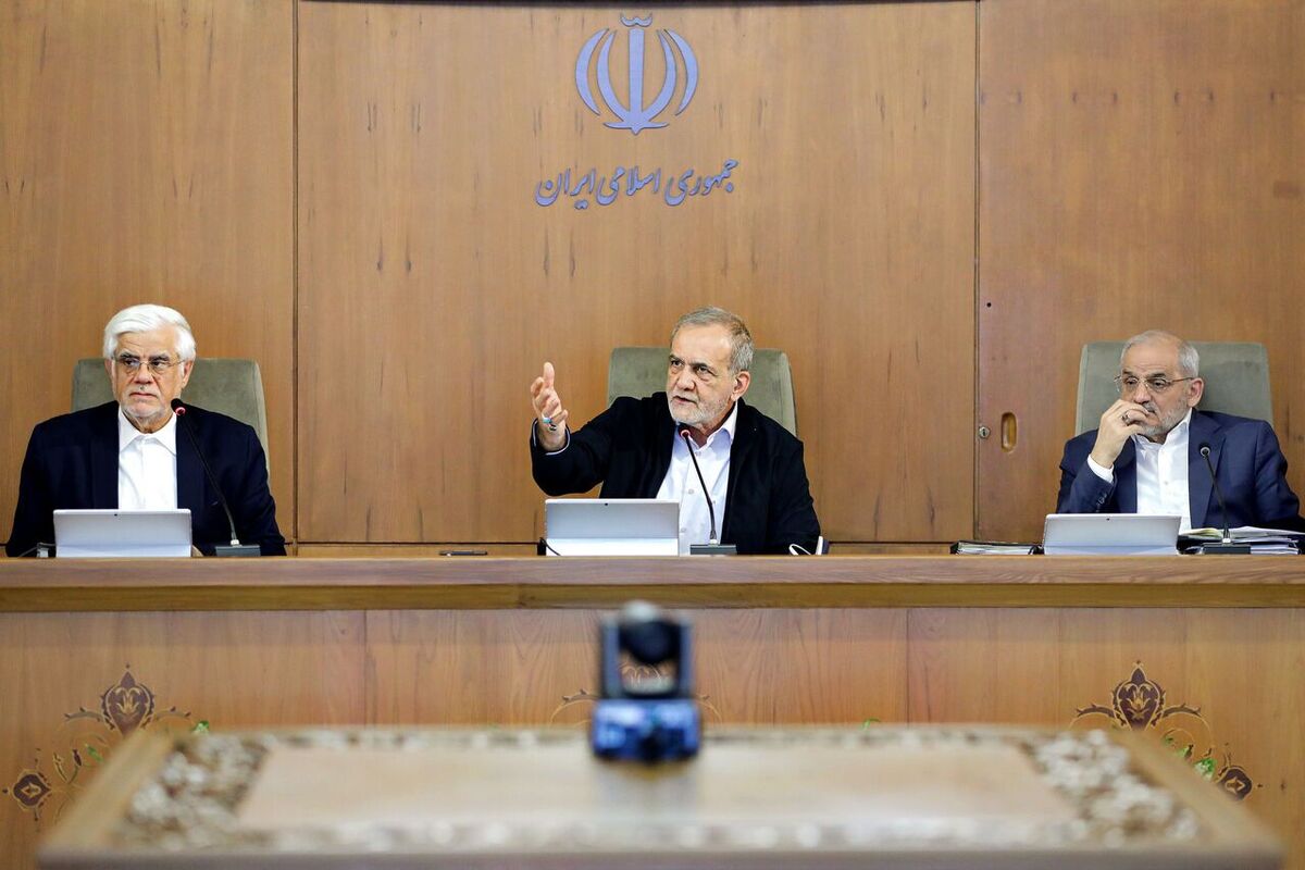 اصلاح ساختاری، برنامه‌ای و مدیریتی اداره بنادر و گمرکات در  دستور کار قرار گیرد