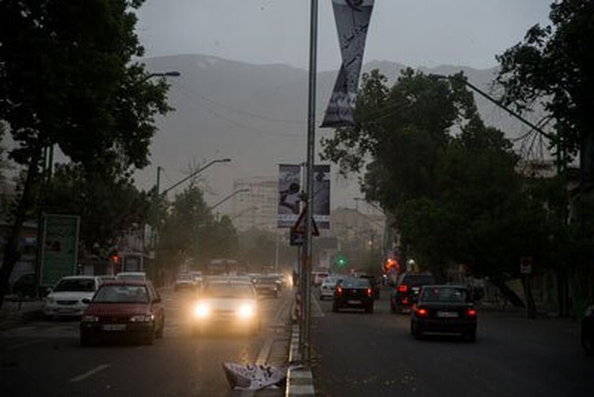 شمار مصدومان طوفان شب گذشته تهران به ۷ نفر رسید