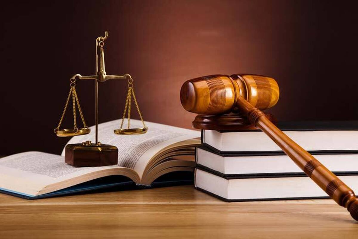 زمان برگزاری آزمون های مرکز وکلا در سال ۱۴۰۴ اعلام شد