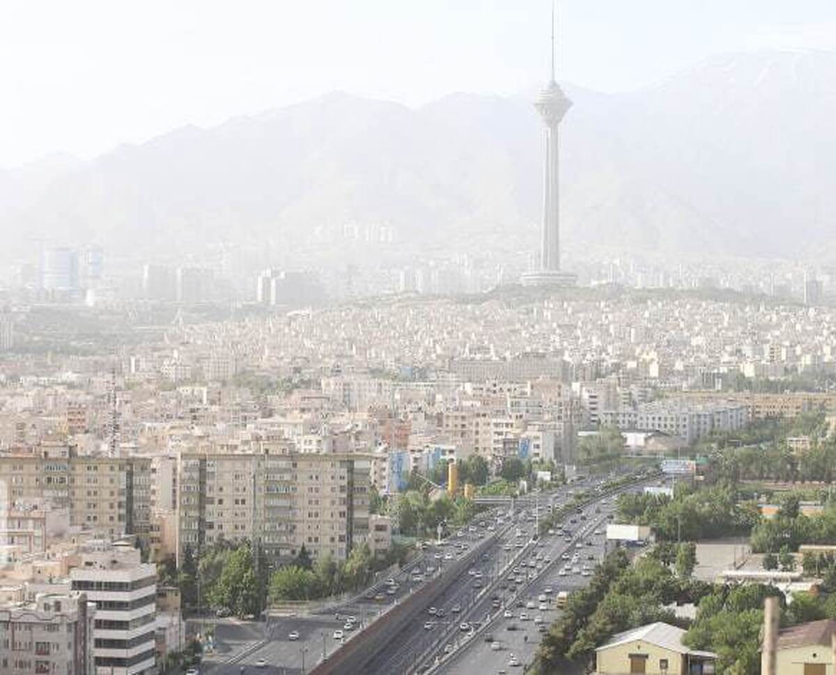 باد شدید و گرمای ۶ درجه‌ای در راه تهران