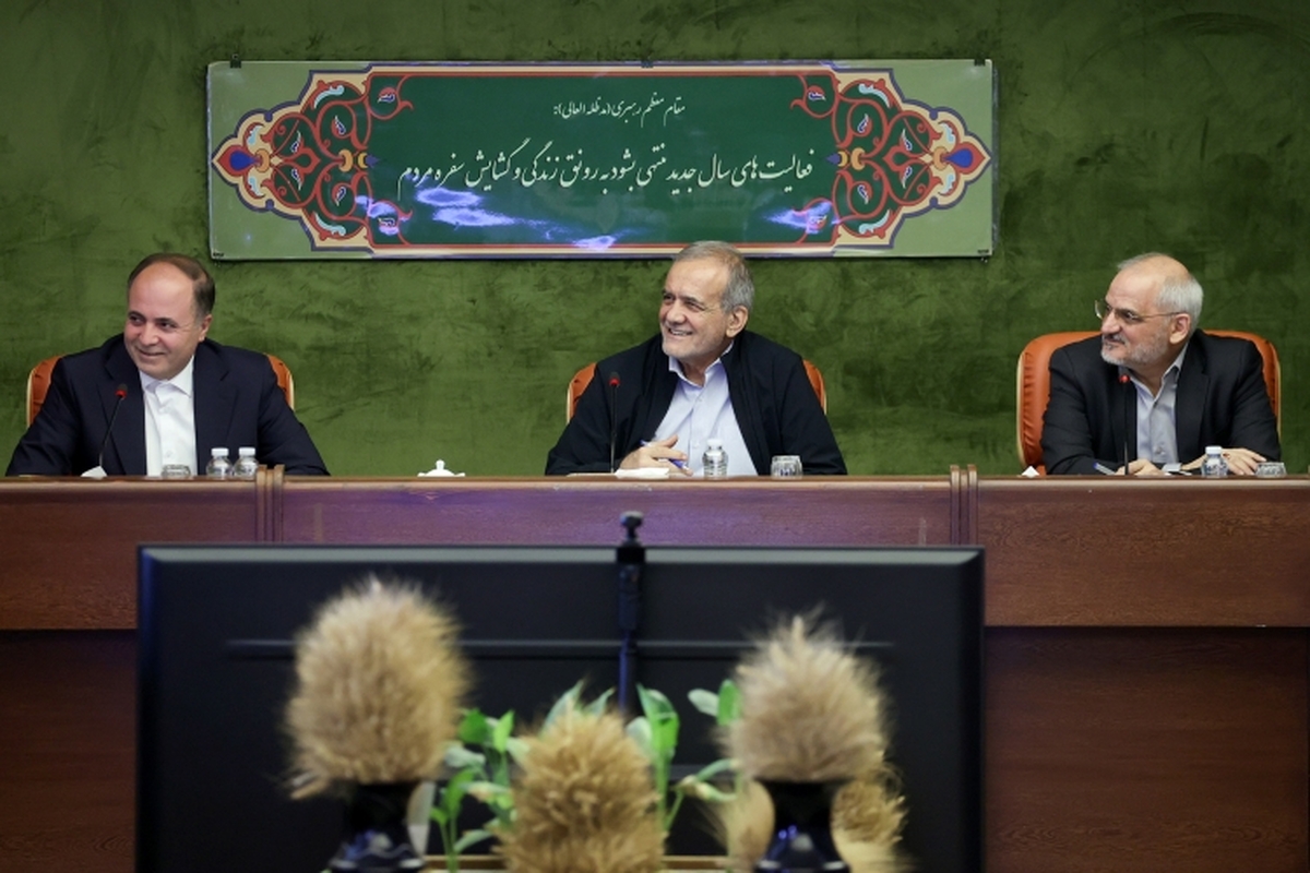 پزشکیان: برداشت بی‌رویه آب آینده معیشت کشاورزان را به مخاطره می‌اندازد