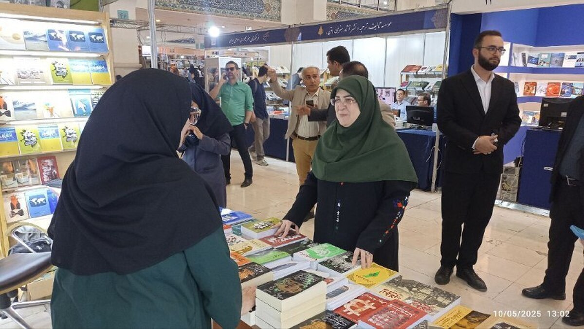 توسعه زیرساخت‌های عرضه کتاب‌های الکترونیکی از برنامه های فرهنگی دولت چهاردهم