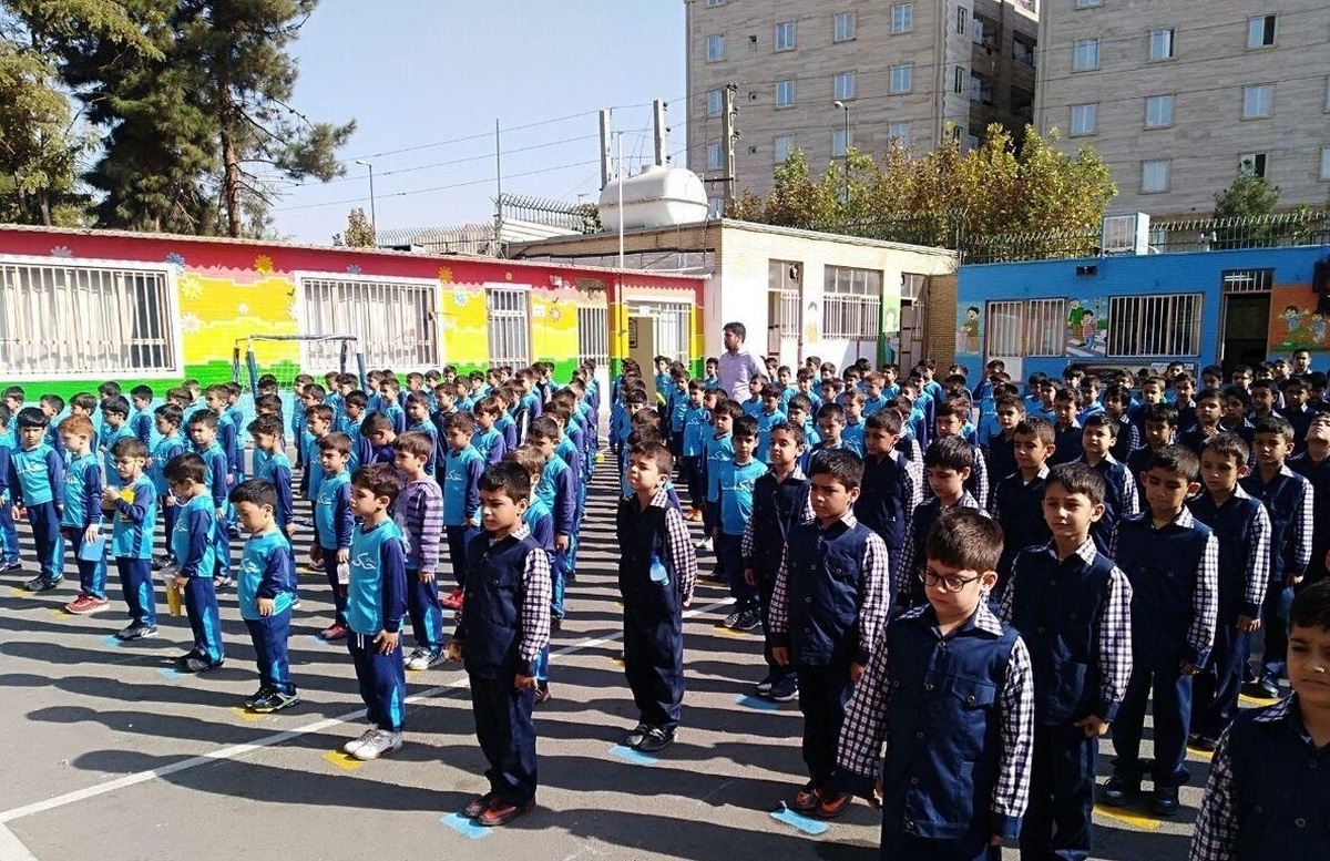 ساعت کار مدارس از ۶ تا ۱۳ شد
