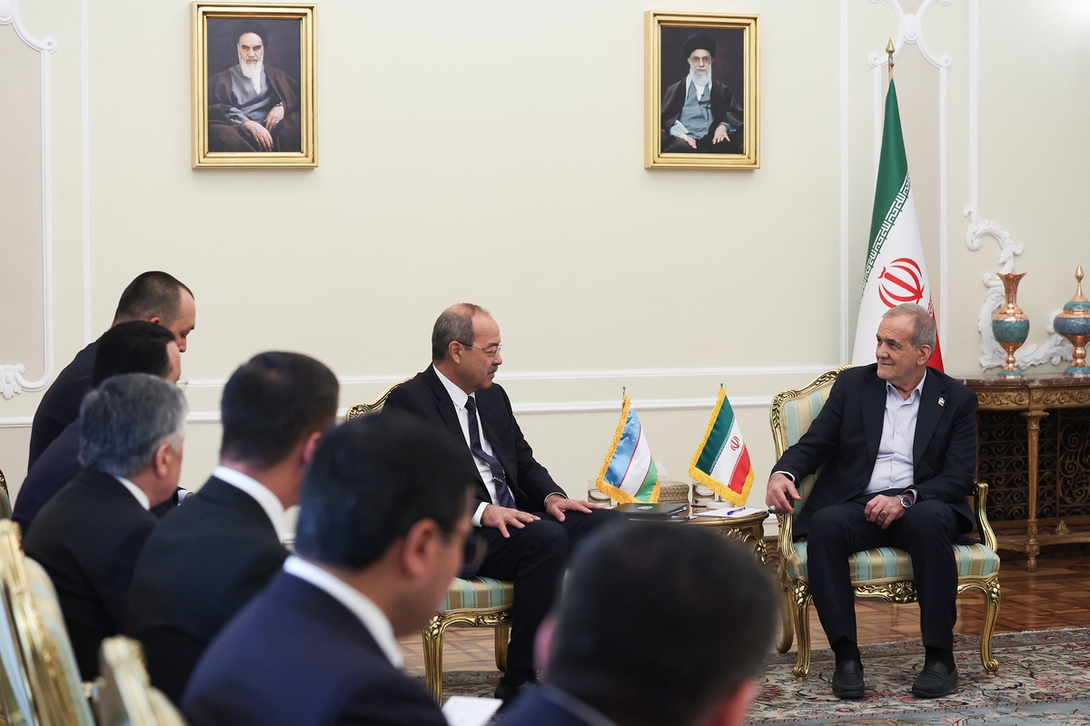 پزشکیان: مرزهای جغرافیایی نتوانسته بین ایران و ازبکستان جدایی بیاندازد