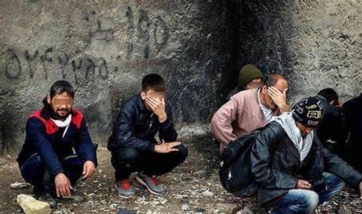 حمله معتادان با سرنگ آلوده به گشت خدمات اجتماعی