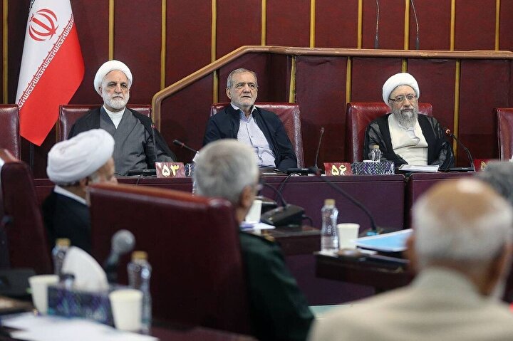 دهنوی: گزارش جمعیتی مجمع تشخیص تقدیم رهبر انقلاب تقدیم می‌شود