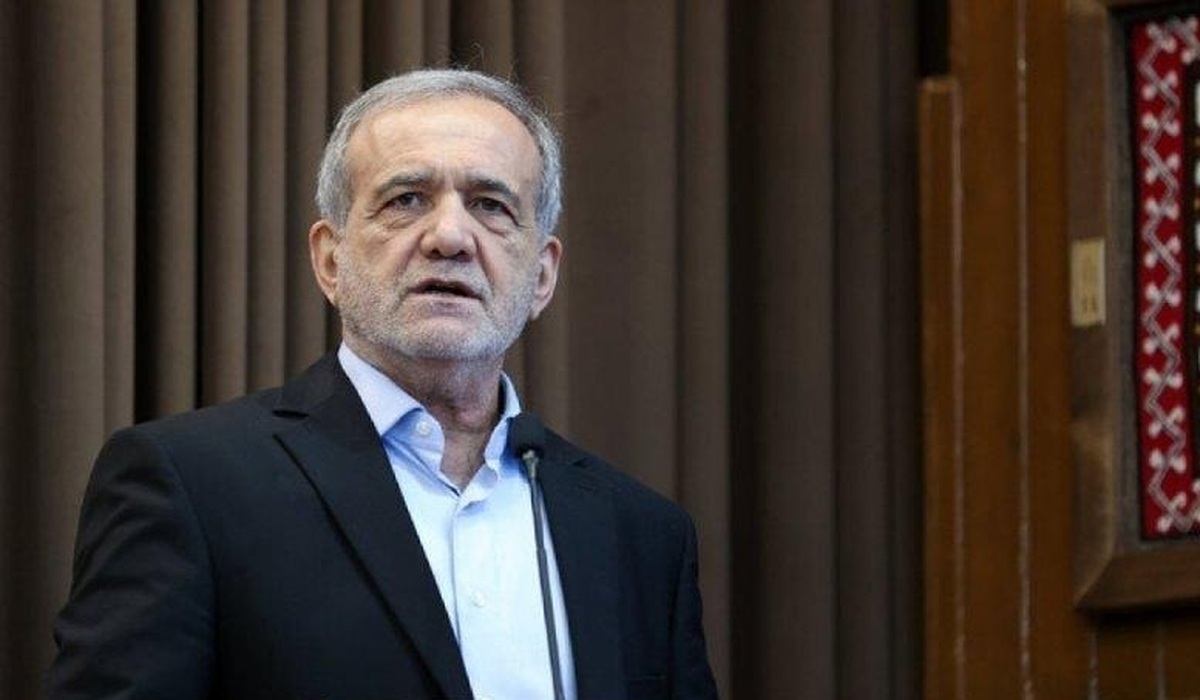 پیگیری روند تامین مالی پروژه‌های برق خورشیدی با حضور پزشکیان