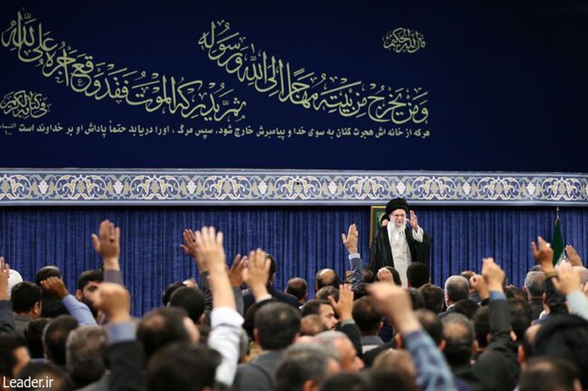 رهبر انقلاب: جمهوری اسلامی منتظر اجازه «این و آن» نیست