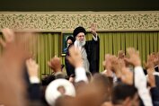 رهبر انقلاب: جمهوری اسلامی منتظر اجازه «این و آن» نیست