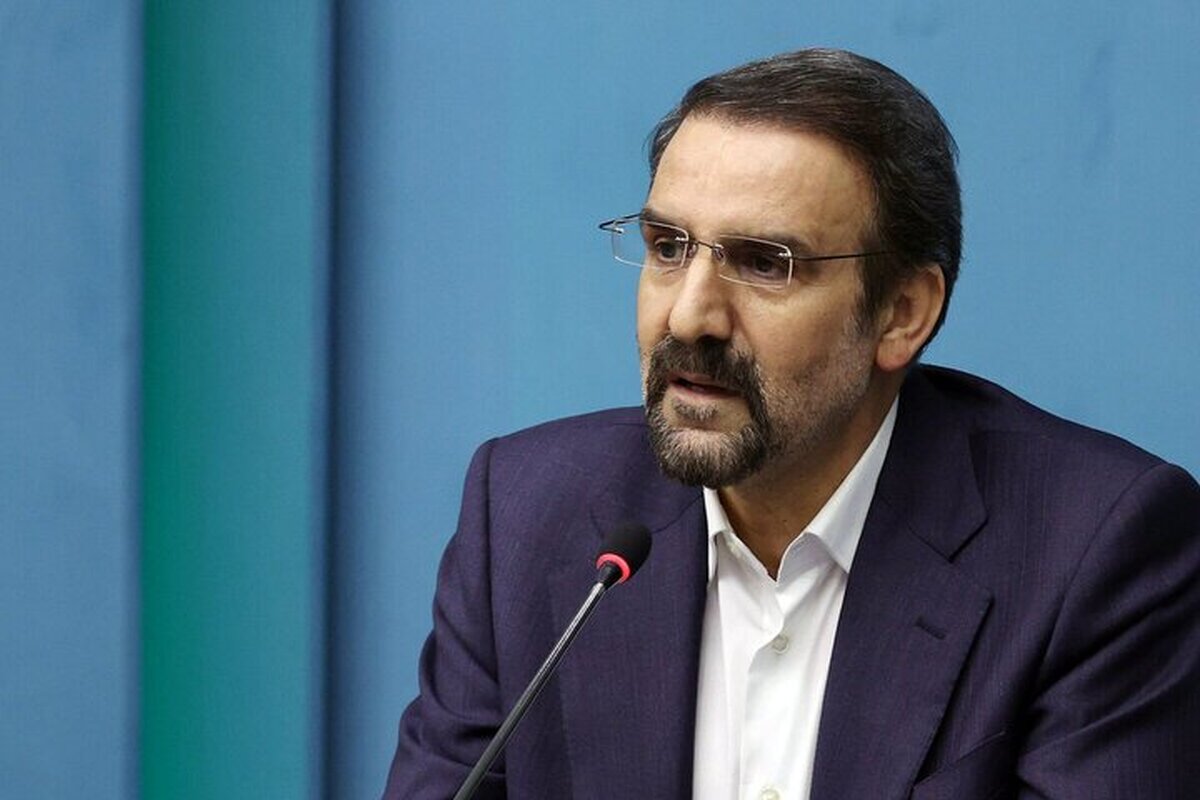 سنایی: ماه‌های حساسی پیش‌ِ روی ایران است