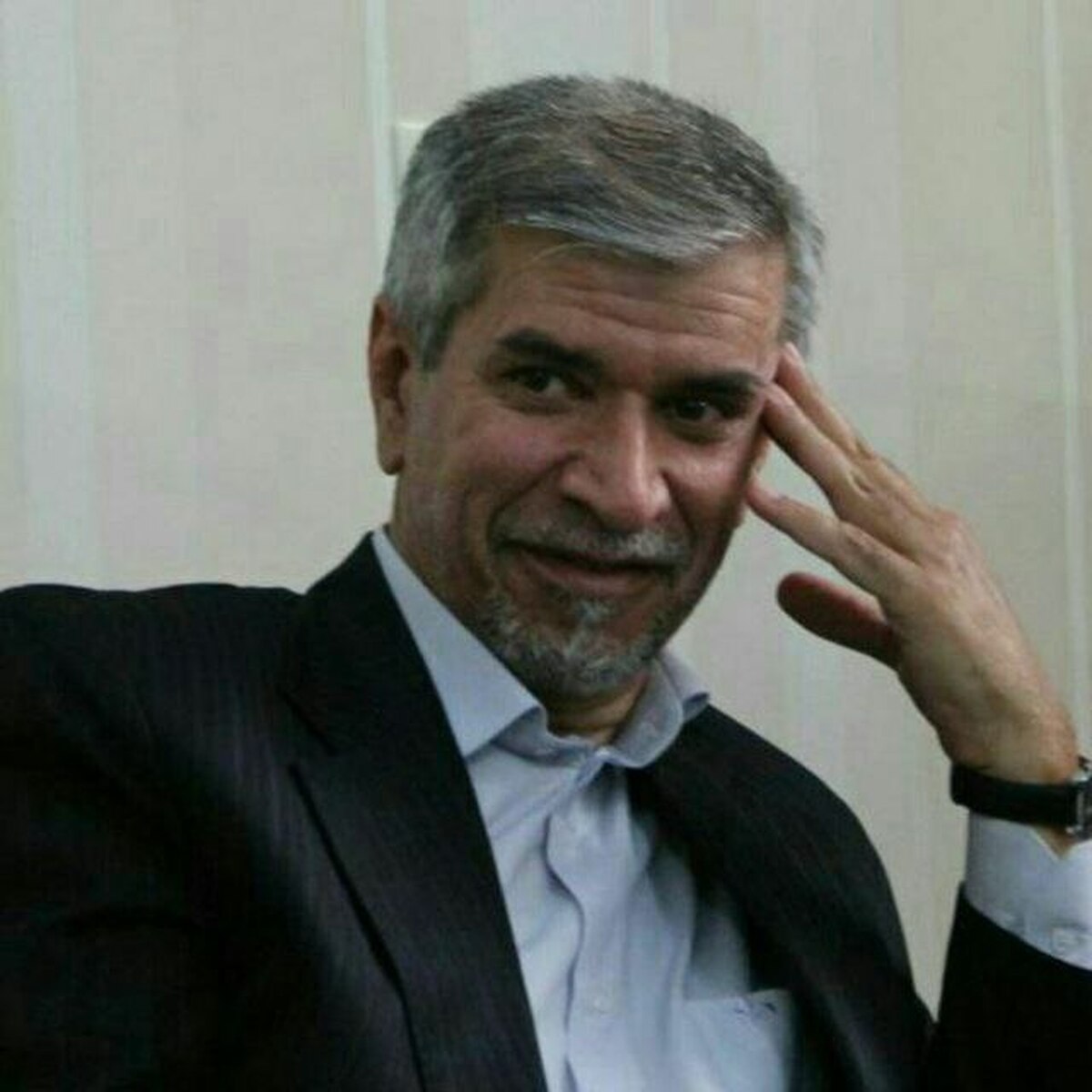 واشنگتن برای جلوگیری از بنبست، از پافشاری بر توقف کامل غنیسازی ایران عقبنشینی میکند