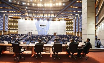 شوک بزرگ در بازار سرمایه؛ سود ۱۸۵۰ تومانی شپارس در مقابل زیان ۲۸۰۰ میلیاردی خودرو!