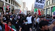 افزایش فشارها برای استعفای ترامپ در آمریکا/ ترامپ در برابر فشارها چیکن اوت کرد