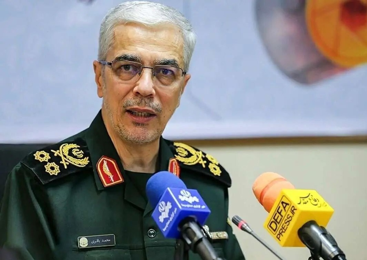 سرلشکر باقری: صادرات دفاعی در دولت شهید رئیسی ۳ برابر شد
