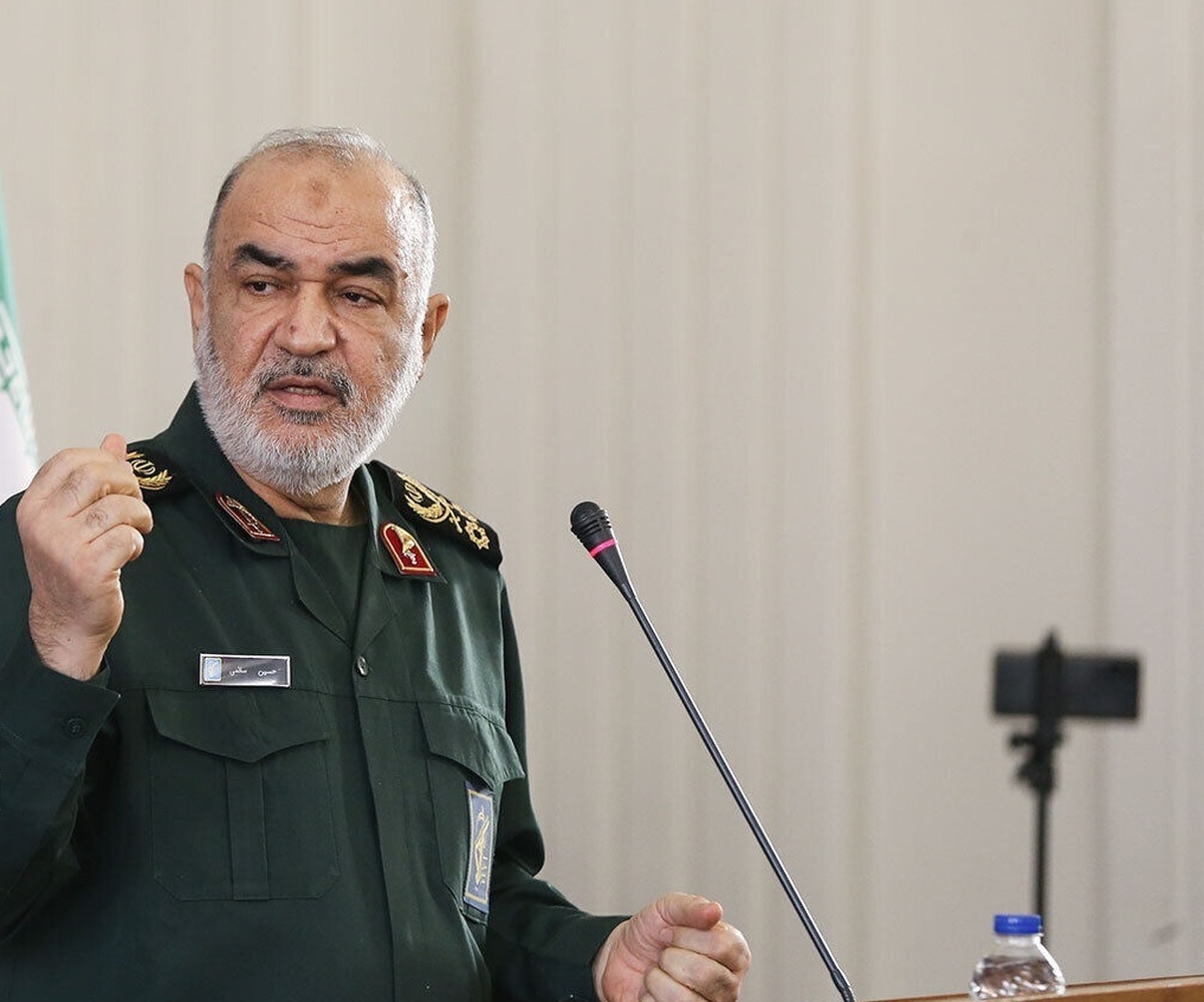 سردار سلامی: دشمن فرمولی برای غلبه بر قدرت ایمان ملت ایران پیدا نمیکند