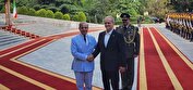 استقبال رسمی پزشکیان از نخست وزیر پاکستان