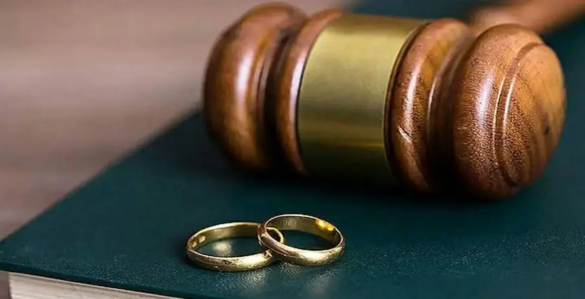 بهروزآذر: طرح اصلاح مهریه در مجلس باید متوقف شود