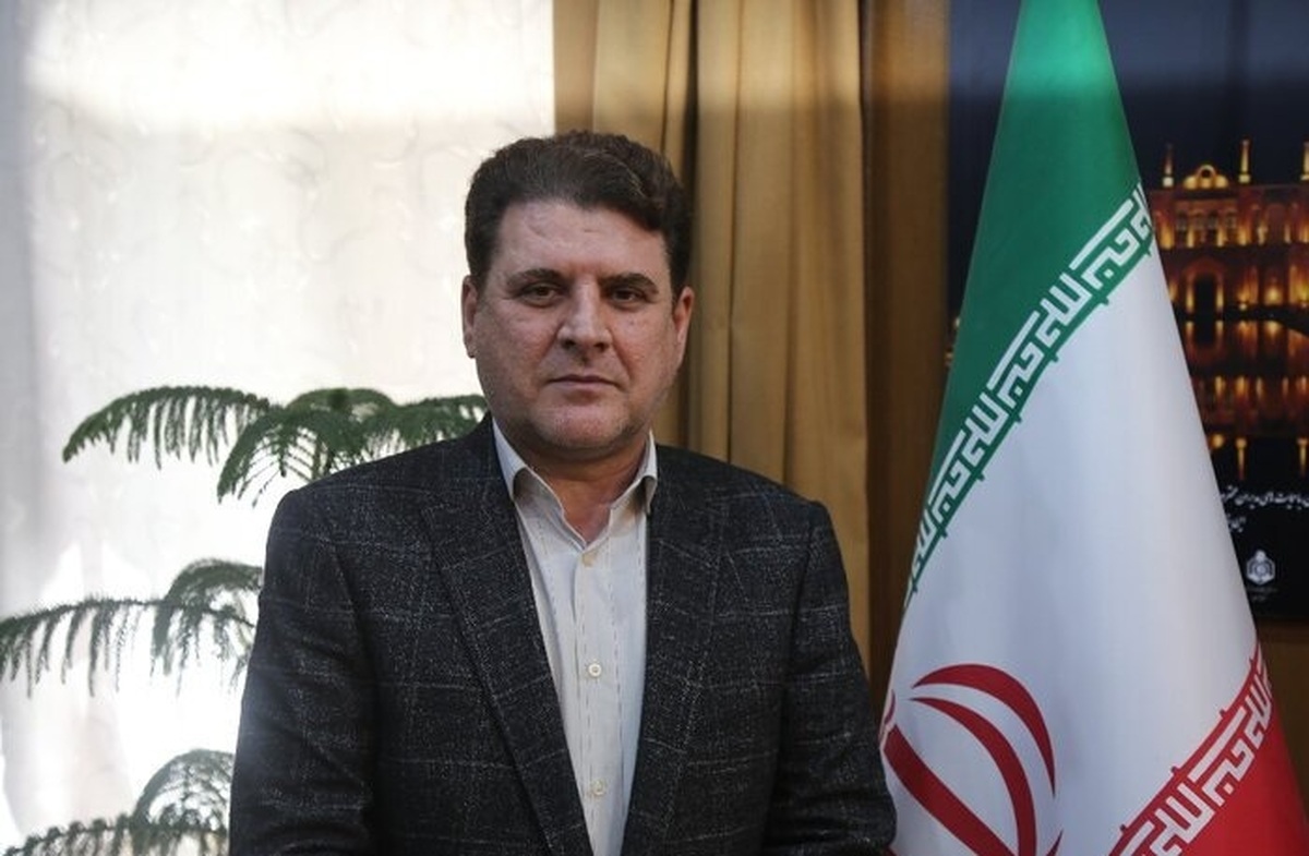 زینی‌وند: برای هم‌گرایی نیازمند حضور جدی احزاب سیاسی هستیم