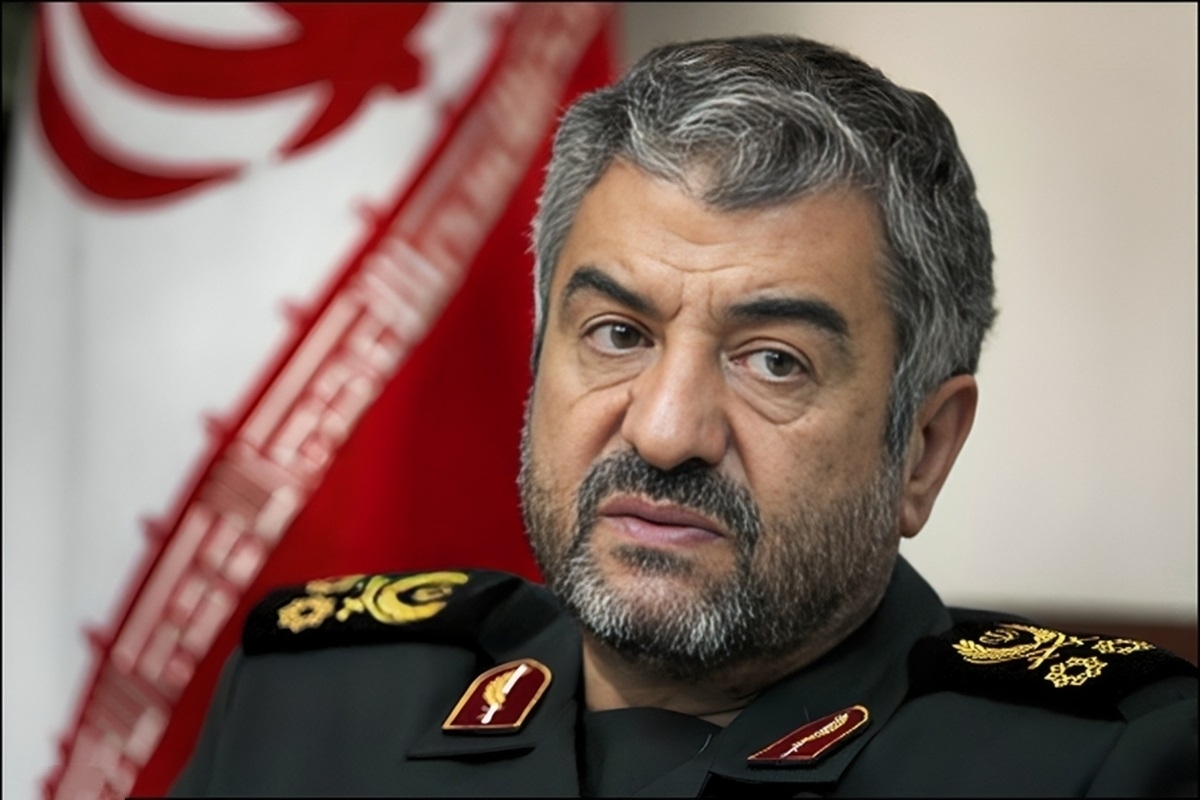 سردار جعفری: صهیونیست‌ها ابعاد ضربه بزرگی که خورده‌اند را پنهان می‌کنند