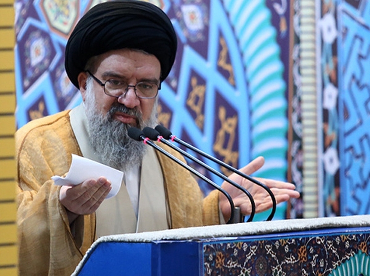 آیت‌الله خاتمی: دوقطبی‌سازی امت - ملت کاملاً نامربوط است