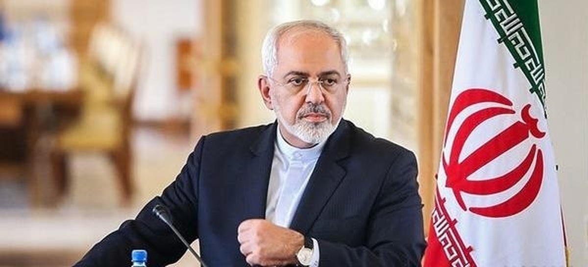 ظریف: حضور بی‌باکانه رهبر انقلاب، القائاتِ دروغ مزدوران را نقش بر آب کرد